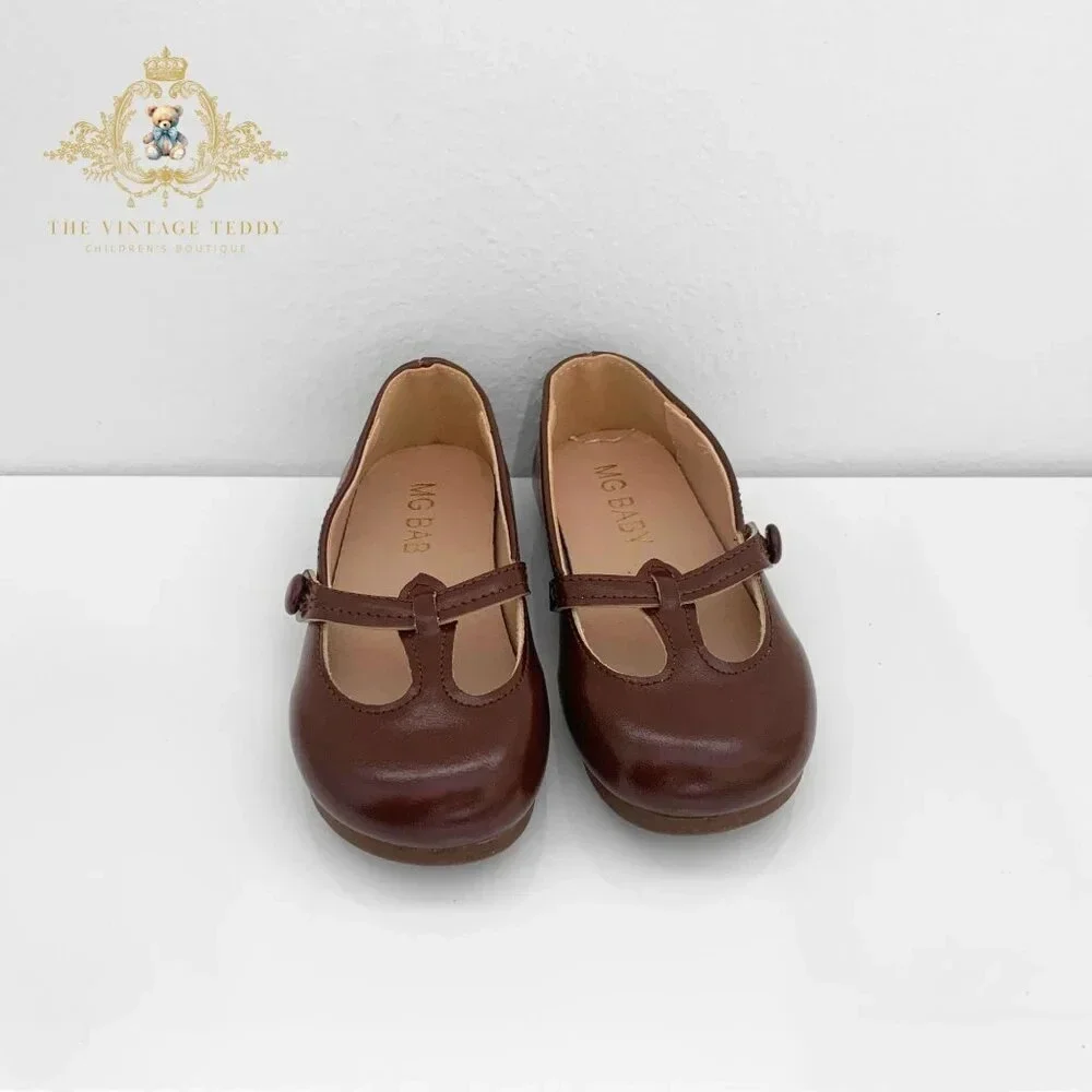 NWT Pretty Girls Mary Jane Flats Vintage Style Children's Shoes Chestnut 8